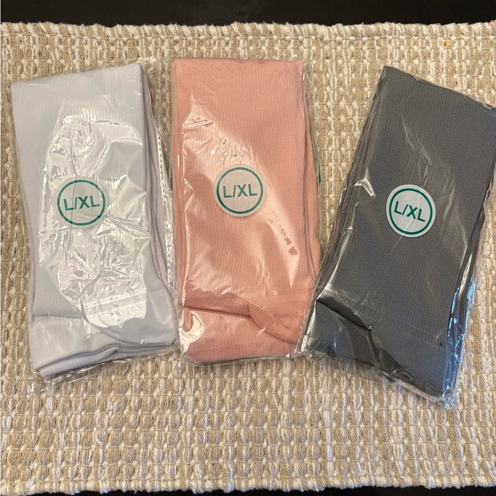 3-Pack L/XL compression Ribbed Socks in White, Pink, and Charcoal